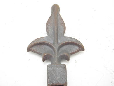 Cast Iron Spear Head Loto C/B